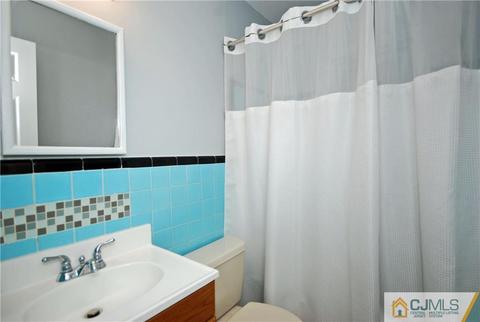 7 Edward Ave, Middlesex, NJ 08846 photo 19