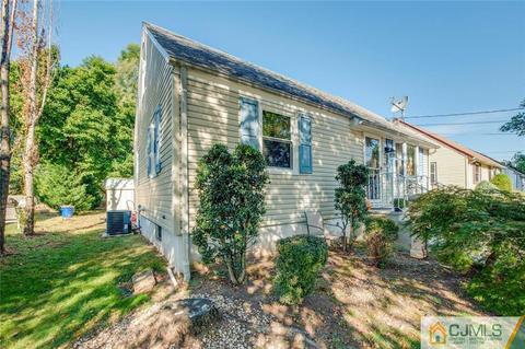 192 Old Rd, Sewaren, NJ 07077 photo 2