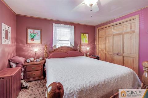 192 Old Rd, Sewaren, NJ 07077 photo 19