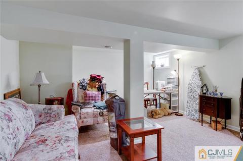192 Old Rd, Sewaren, NJ 07077 photo 16