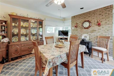 192 Old Rd, Sewaren, NJ 07077 photo 14