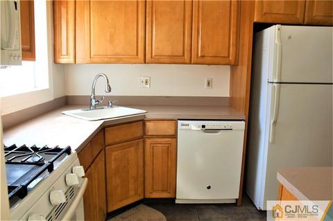 70 Ellen St, Edison, NJ 08817 photo 10