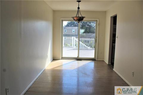 70 Ellen St, Edison, NJ 08817 photo 6