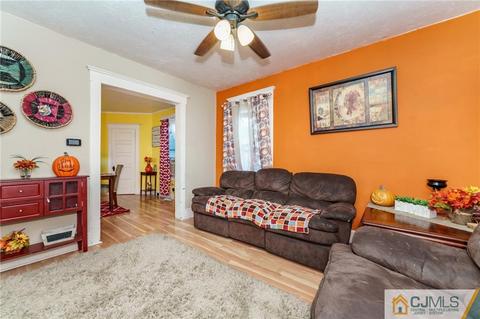 23 John St, Bound Brook, NJ 08805 photo 4