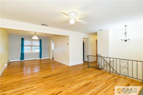 169 Old Post Rd, Edison, NJ 08817 photo 5