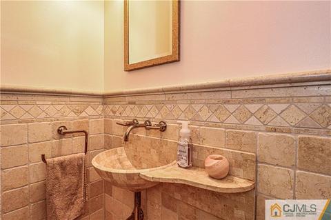 80 Monroe Ave, Edison, NJ 08820 photo 23
