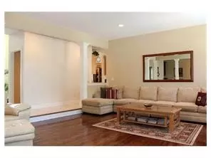 6 Hackett Dr, Edison, NJ 08820 photo 9