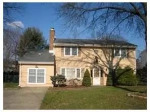 4 Judson Dr, Middlesex, NJ 08846 photo 1