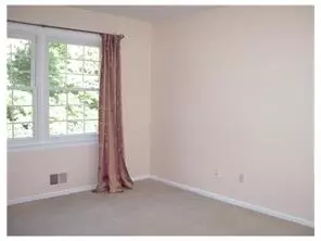 22 Bennington Dr, Edison, NJ 08820 photo 11