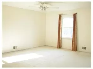22 Bennington Dr, Edison, NJ 08820 photo 7