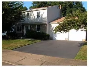 22 Bennington Dr, Edison, NJ 08820 photo 1