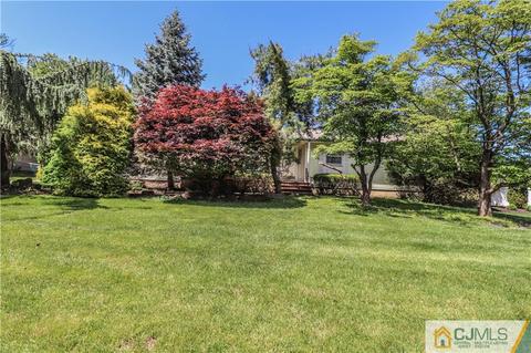 34 Frost Ave, Edison, NJ 08820 photo 2
