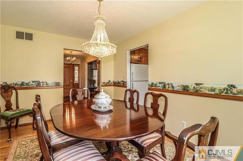 34 Frost Ave, Edison, NJ 08820 photo 10