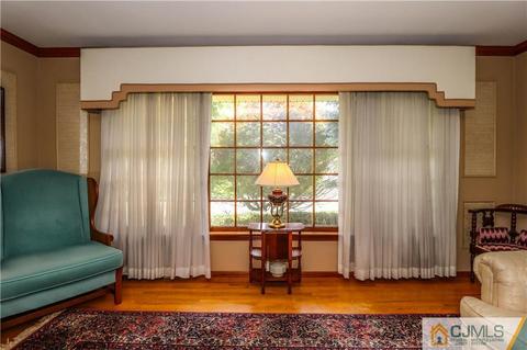 34 Frost Ave, Edison, NJ 08820 photo 6