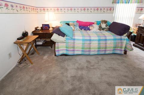 562 Westgate Dr, Edison, NJ 08820 photo 24