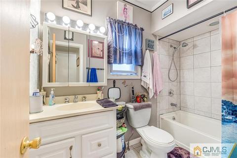 116 Taft Ave, Edison, NJ 08817 photo 15