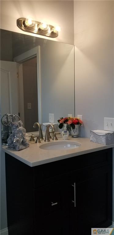 2 Plenge Ct, Edison, NJ 08817 photo 34