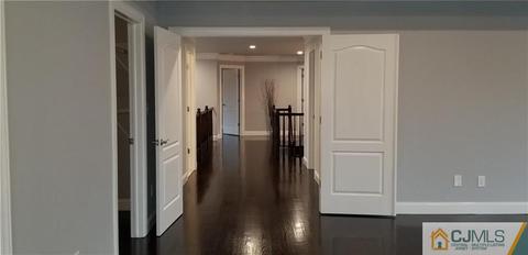 2 Plenge Ct, Edison, NJ 08817 photo 17