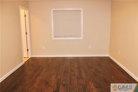 10 Dobson Rd, Edison, NJ 08817 photo 12