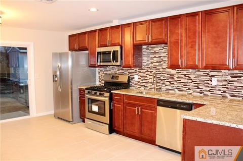 10 Dobson Rd, Edison, NJ 08817 photo 5