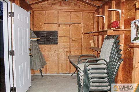 10 Dobson Rd, Edison, NJ 08817 photo 21