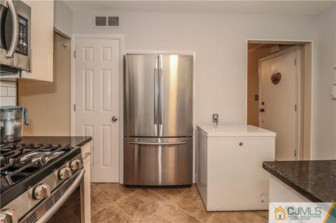 18 Matson Rd, Edison, NJ 08817 photo 14