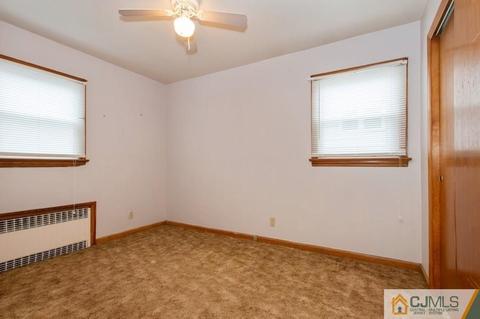200 Melrose Ave, Middlesex, NJ 08846 photo 10