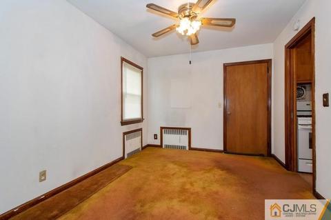 200 Melrose Ave, Middlesex, NJ 08846 photo 7