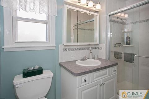 1 Moraine Rd, Edison, NJ 08820 photo 21