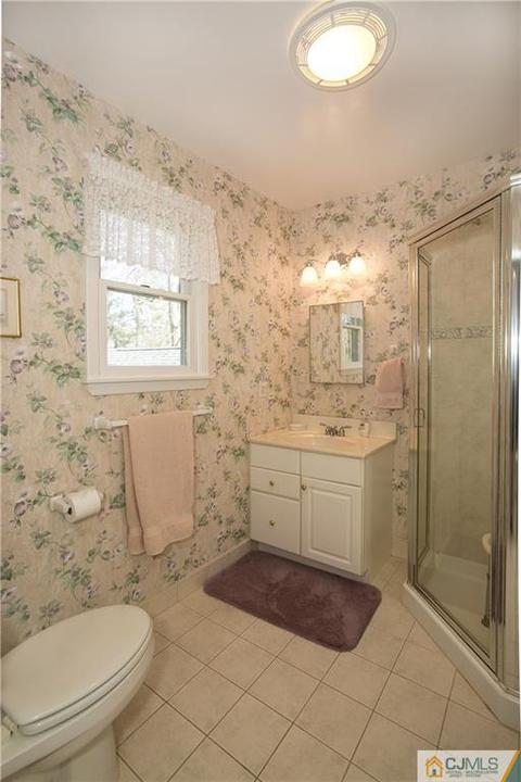 1 Moraine Rd, Edison, NJ 08820 photo 26
