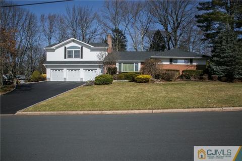 1 Moraine Rd, Edison, NJ 08820 photo 1