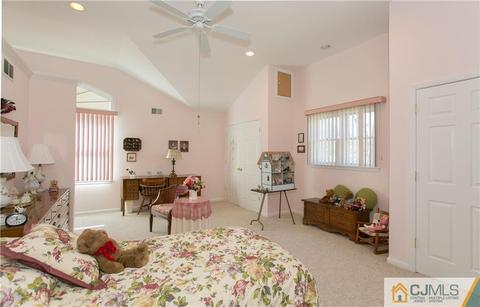 1 Moraine Rd, Edison, NJ 08820 photo 25