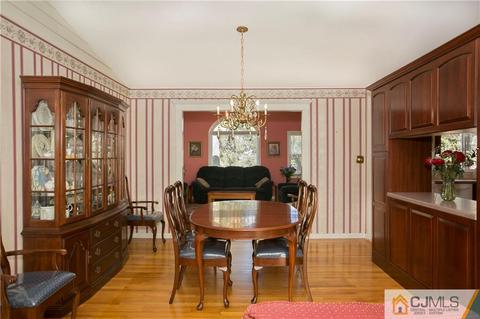 1 Moraine Rd, Edison, NJ 08820 photo 11