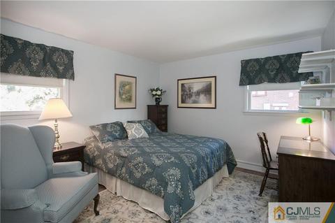 1 Moraine Rd, Edison, NJ 08820 photo 22
