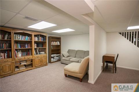 1 Moraine Rd, Edison, NJ 08820 photo 28