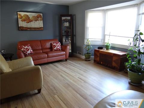 34 Phillips Rd, Edison, NJ 08817 photo 6