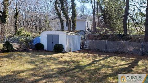 6 Locust Dr, Helmetta, NJ 08828 photo 2