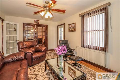173 Old Post Rd, Edison, NJ 08817 photo 9