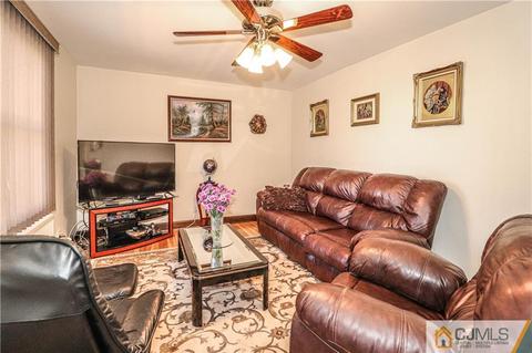 173 Old Post Rd, Edison, NJ 08817 photo 7