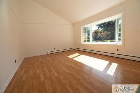 27 Eardley Rd, Edison, NJ 08817 photo 5