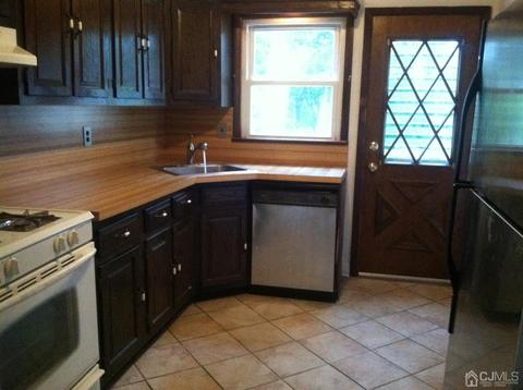 19 Middlesex Ave, Edison, NJ 08820 photo 5
