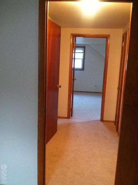 19 Middlesex Ave, Edison, NJ 08820 photo 12