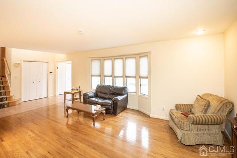 23 Brookfall Rd, Edison, NJ 08817 photo 3