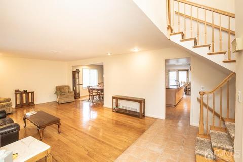 23 Brookfall Rd, Edison, NJ 08817 photo 13