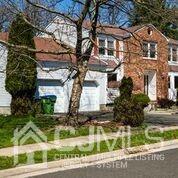 2 Martha St, Edison, NJ 08820 photo 1