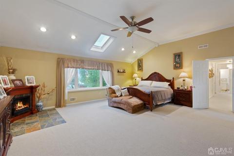 1 Bennington Dr, Edison, NJ 08820 photo 12