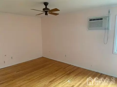 45 Meyer Rd, Edison, NJ 08817 photo 8
