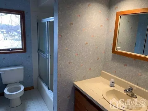 45 Meyer Rd, Edison, NJ 08817 photo 9