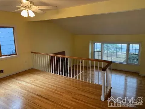 45 Meyer Rd, Edison, NJ 08817 photo 3