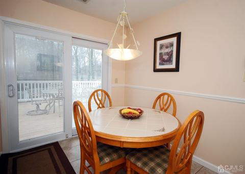 13 Walnut Ct, Matawan, NJ 07747 photo 13